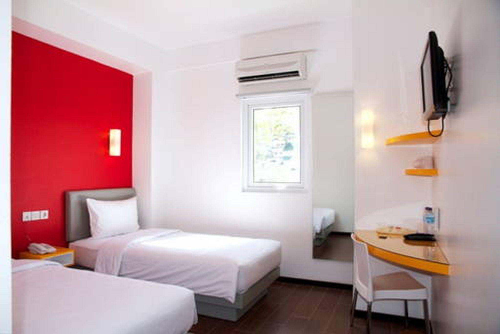 Amaris Hotel Амбон Экстерьер фото