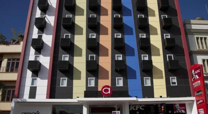 Amaris Hotel Амбон Экстерьер фото